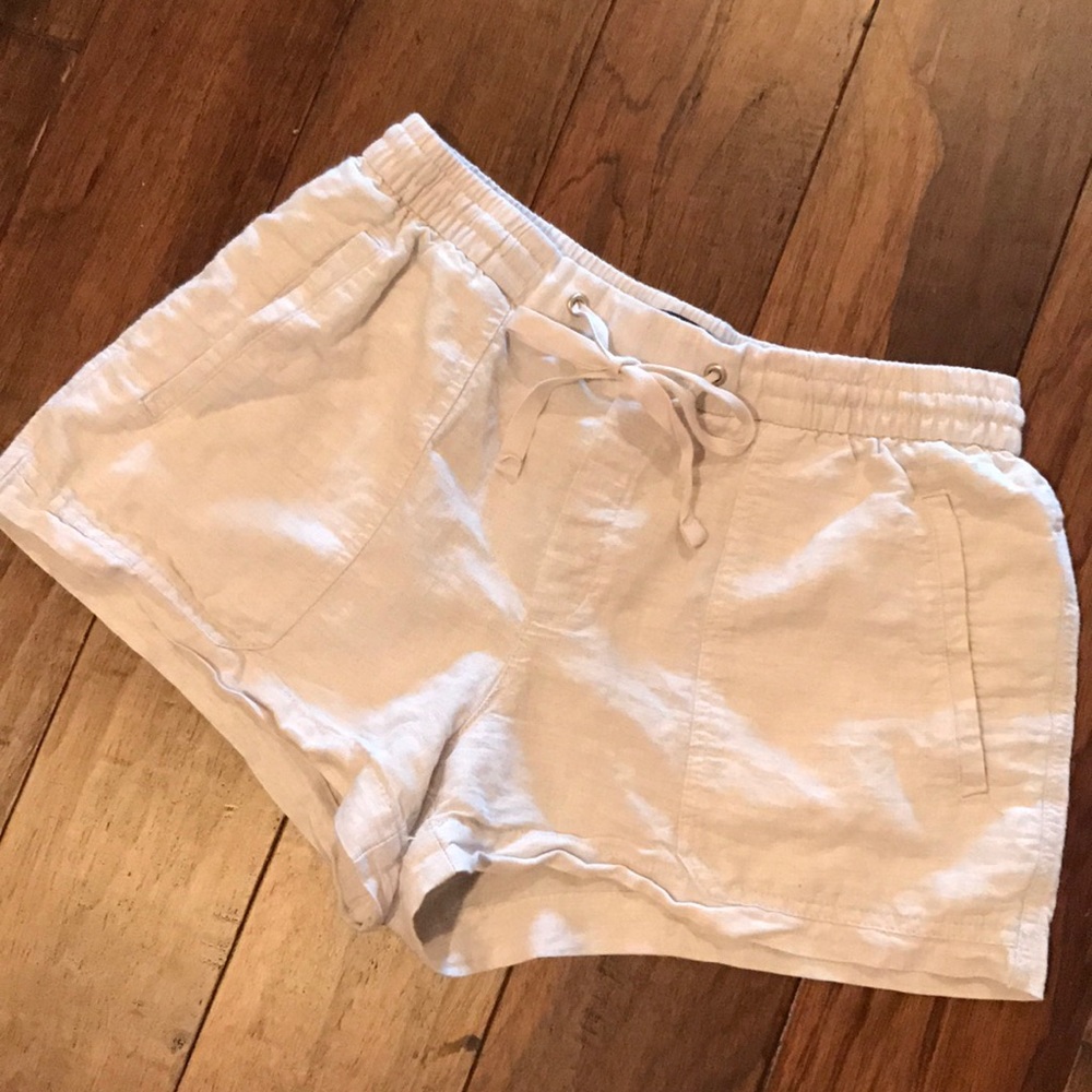Gap shorts